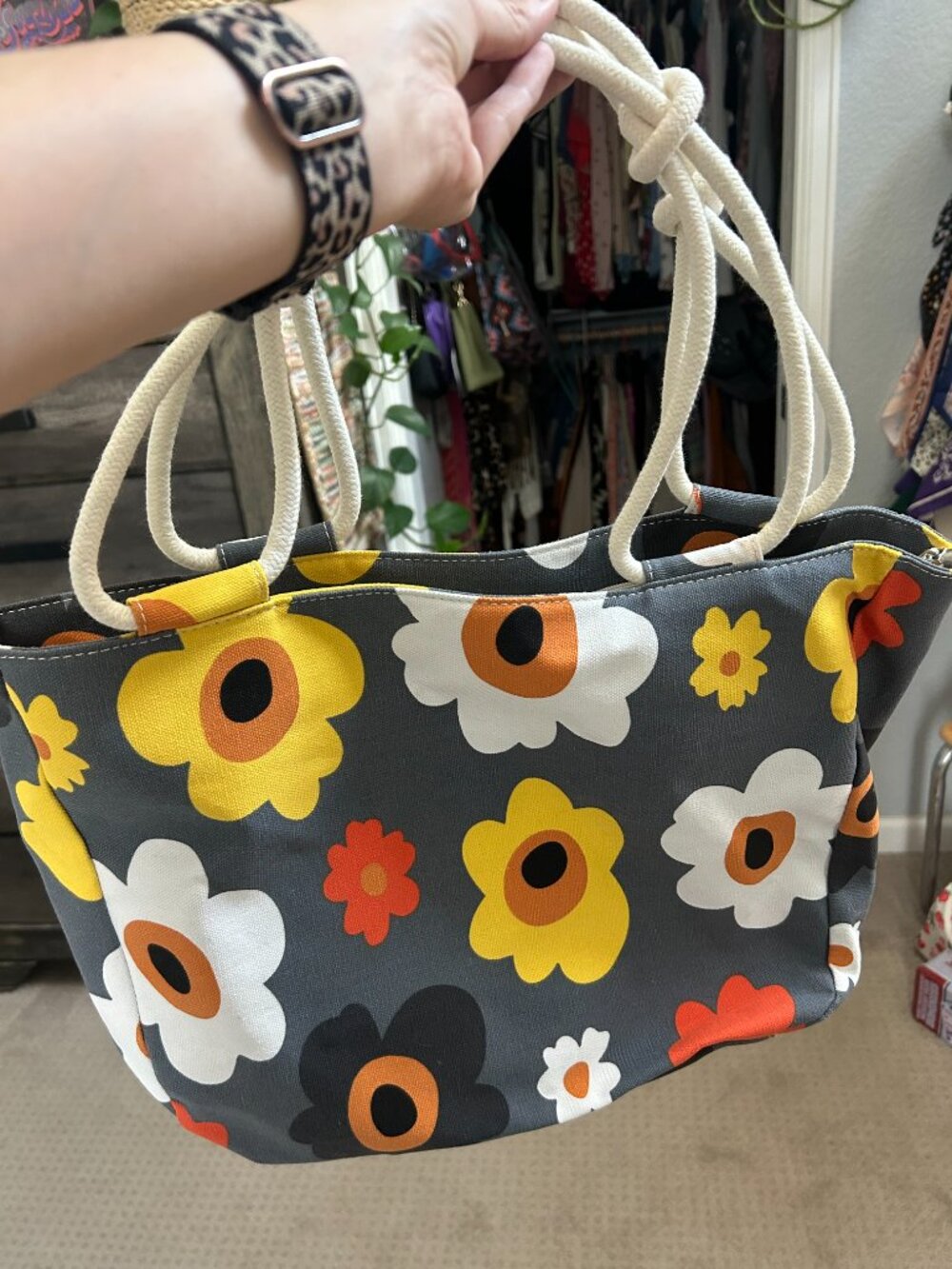 Retro Floral Canvas Tote Bag Gray Yellow White Rope Handle Zipper Beach Market